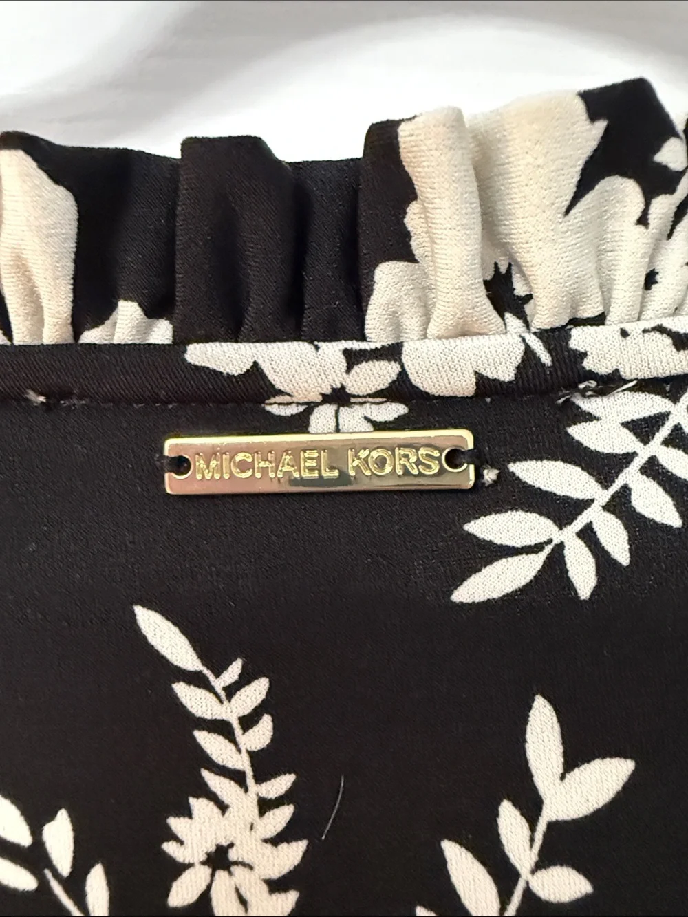 Michael Kors Black & Cream Floral Sleeveless V-Neck Dress